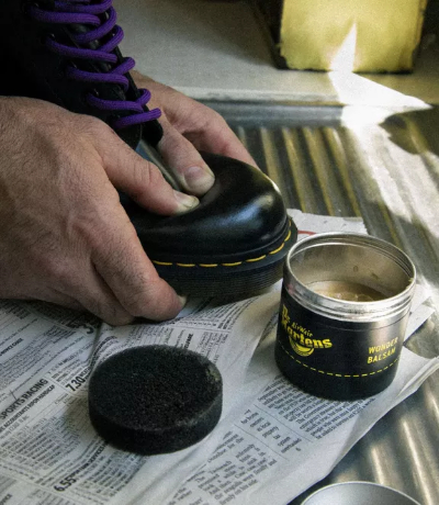 Κατασκευή σε Dr. Martens ανδρικά μποτάκια