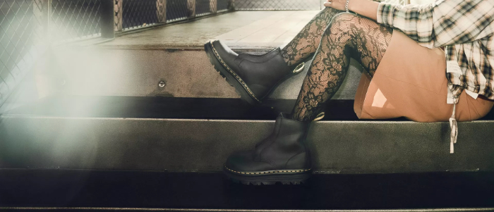 Dr Martens γυναικεία μποτάκια