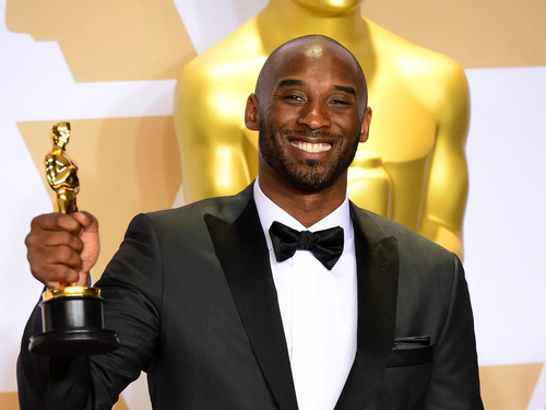 Ο Κόμπι Μπράιαντ με το Όσκαρ