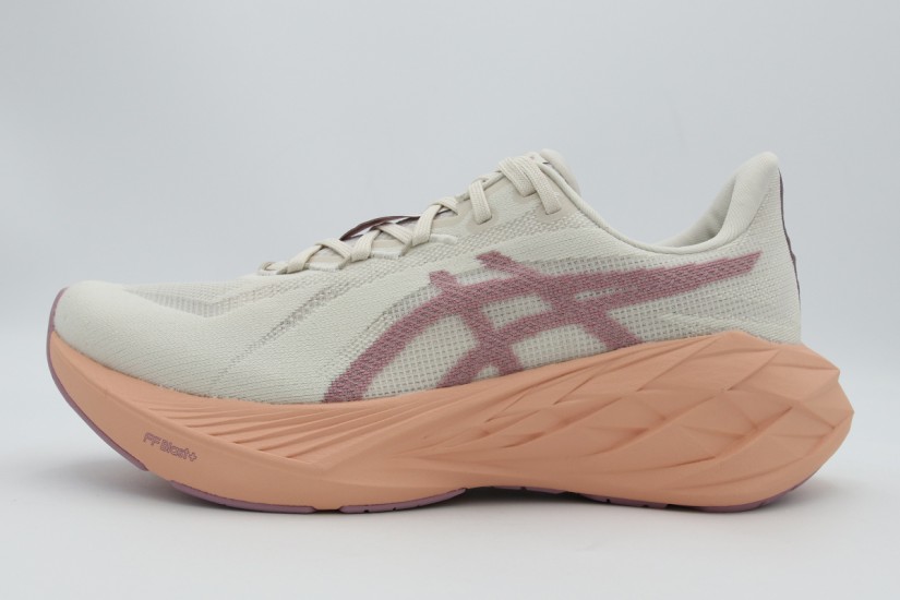 ASICS Dynablast 6 Γυναικεία Αθλητικά Παπούτσια για Τρέξιμο Μπεζ, Σομόν