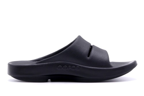 Oofos Ooahh Παντόφλες Αποκατάστασης (1100 BLACK)