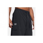 Under Armour Vibe Woven Ανδρική Βερμούδα Cargo Μαύρη