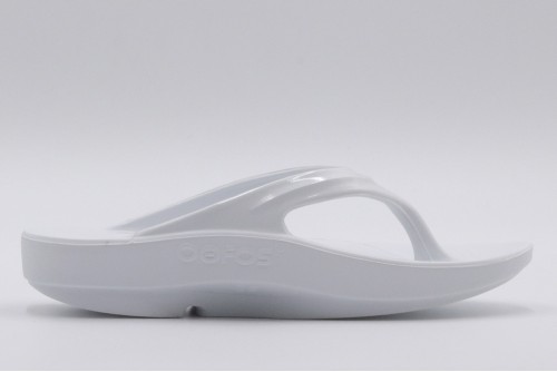 Oofos Oolala Σαγιονάρες Αποκατάστασης (1400 WHITE)
