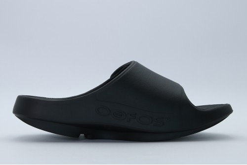 Oofos Ooahh Sport Flex Παντόφλες (1550 MATTE BLACK)