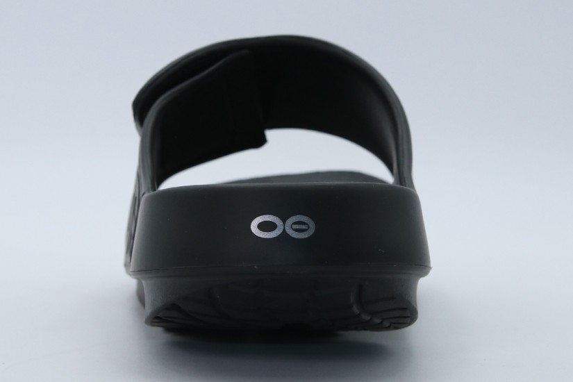 Oofos Ooahh Sport Flex Unisex Παντόφλες Μαύρες