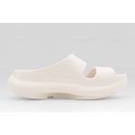 Oofos Ooyea Παντόφλες Μπεζ