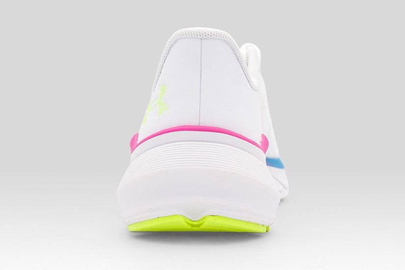 Under Armour Turbulence 3 Αθλητικά Παπούτσια για Τρέξιμο Λευκά, Φούξια, Ρουά