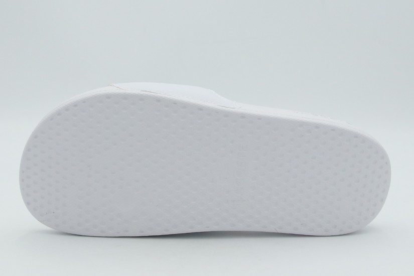 Lacoste Serve Slides Γυναικείες Παντόφλες Λευκές, Μπρονζέ