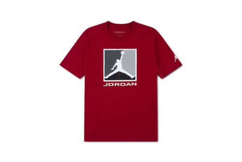 Jordan Flight Essentials Boxed Logo 3.0 T-Shirt (95F057 R78)
