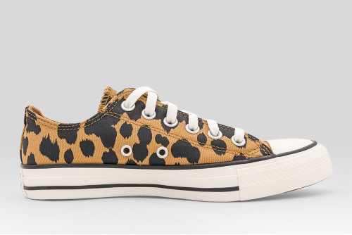 Converse Chuck Taylor All Star Cow Print Sneakers (A17920C)