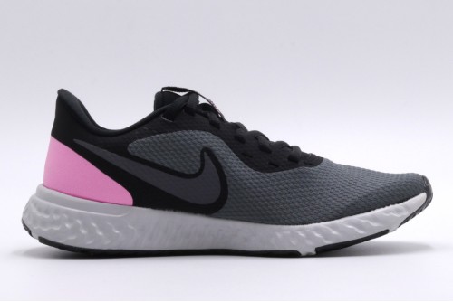 Nike Wmns Revolution 5 (BQ3207 004)