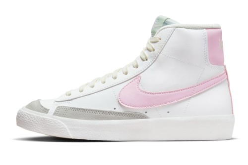 Nike Blazer Mid 77 Gs Sneakers (DA4086 106)