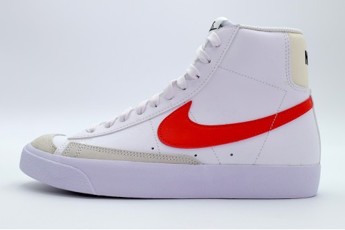 Nike Blazer Mid 77 Gs Sneakers (DA4086 110)