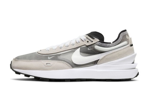 Nike Waffle One Sneakers (DC2533 102)
