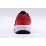 Δες τα κόκκινα, μαύρα και λευκά Nike Revolution 6 παιδικά Sneakers. Κάνε τη διαφορά με αυτά τα παπούτσια για να έχεις μια ξεχωριστή εμπειρία τρεξίματος.