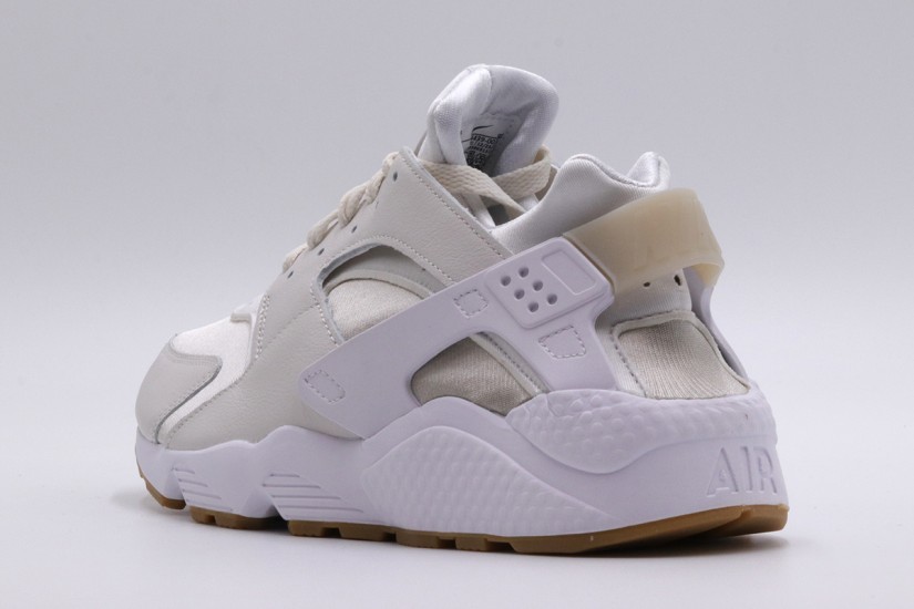 Nike Air Huarache Γυναικεία Sneakers Λευκά, Μπεζ