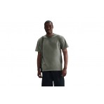 Nike Sportswear Premium Essentials Ανδρικό Κοντομάνικο T-Shirt Χακί