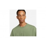 Nike Ανδρικό Κοντομάνικο T-Shirt Πράσινο (DO7392 386)