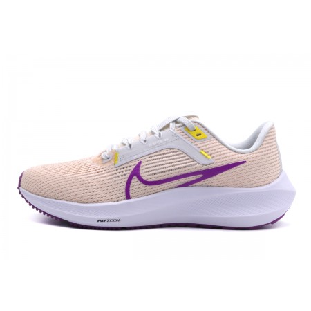 Δες τα ροζ, μωβ και λευκά Nike Air Zoom Pegasus 40 Γυναικεία Sneakers. Κάνε τη διαφορά με αυτά τα παπούτσια για να έχεις μια ξεχωριστή εμπειρία τρεξίματος.