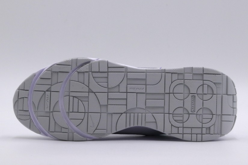 Nike Air Max Intrlk Lite Sneakers (DV5695 101)