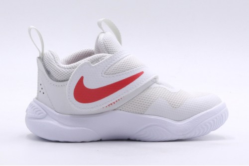 Nike Team Hustle D 11 Sneakers (DV8995 102)