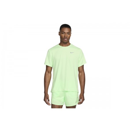 Nike Dri-FIT UV Miler Κοντομάνικο Αθλητικό T-Shirt Βεραμάν