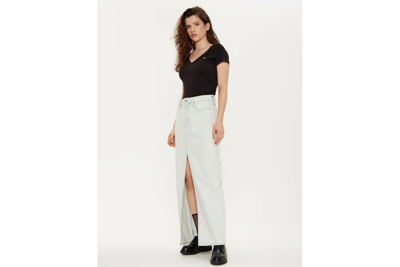 Tommy Jeans Slim V-Neck Γυναικείο Κοντομάνικο T-Shirt Μαύρο