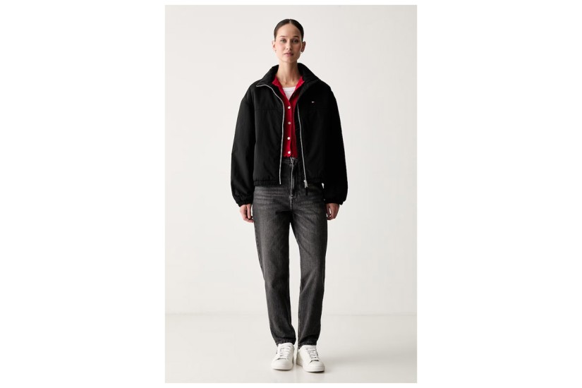 Tommy Jeans Ultra High Rise Tapered Mom Γυναικείο Παντελόνι Τζιν Μαύρο