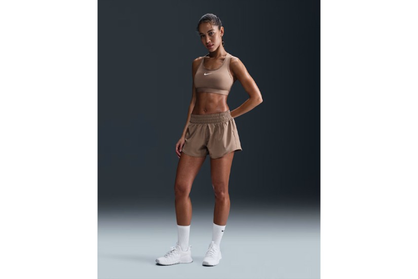 Nike Dri-FIT Swoosh Medium Support Γυναικείο Μπουστάκι Καφέ