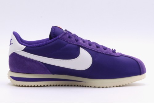 Nike Cortez Sneakers (DZ2795 500)