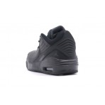 Jordan Max Aura 5 Παιδικά Sneakers Μαύρα