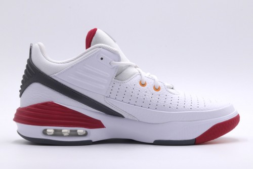Jordan Max Aura 5 Sneakers (DZ4353 160)