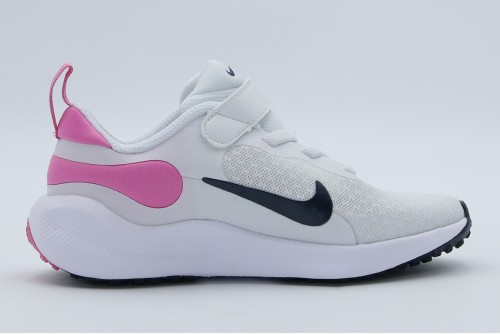 Nike Revolution 7 Αθλητικά Παπούτσια Για Περπάτημα (FB7690 103)