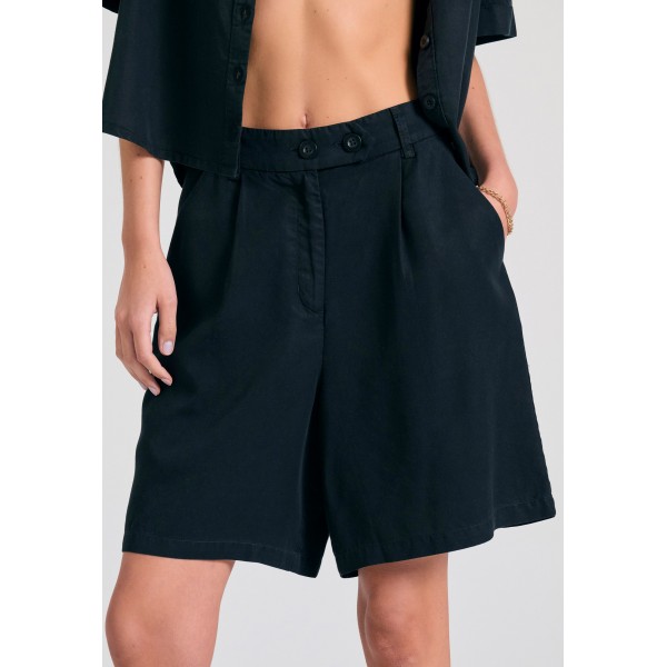 Funky Buddha Lyocell Βερμούδα Casual Γυναικεία (FBL011-102-03-BLACK)