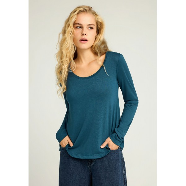 Funky Buddha Μπλούζα Με Λαιμόκοψη Γυναικεία (FBL012-100-07-INDIAN-TEAL)