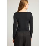 Funky Buddha Henley Γυναικεία Μακρυμάνικη Μπλούζα με Λαιμόκοψη Μαύρη