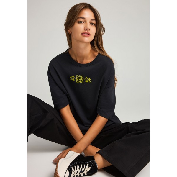 Funky Buddha Respect Nature Print T-Shirt Γυναικείο (FBL012-108-04-BLACK)