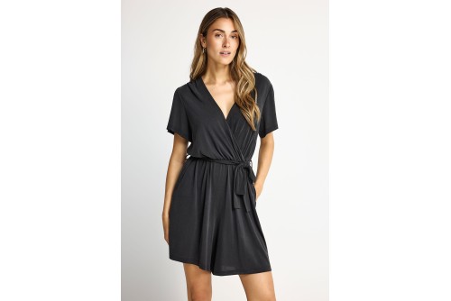Funky Buddha Ολόσωμο Σορτς Γυναικείο (FBL013-108-12-BLACK)