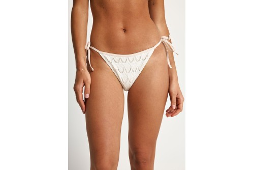 Funky Buddha Μαγιό Σλιπ Γυναικείο (FBL013-111-16B-OFF-WHITE)