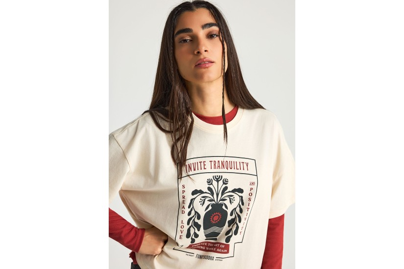 Funky Buddha Graphic Print Γυναικείο Κοντομάνικο T-Shirt Μπεζ, Διάφορα Χρώματα