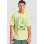 Funky Buddha Photographic Ανδρικό Κοντομάνικο T-Shirt Λαχανί