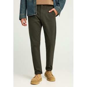 Funky Buddha The Essentials Παντελόνι Chino Ανδρικό (FBM012-001-02-FOREST-NIGHT)