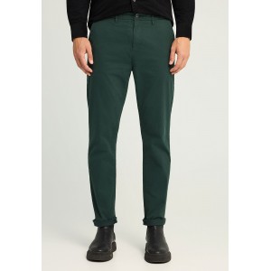 Funky Buddha The Essentials Παντελόνι Chino Ανδρικό (FBM012-001-02-PINE-GREEN)