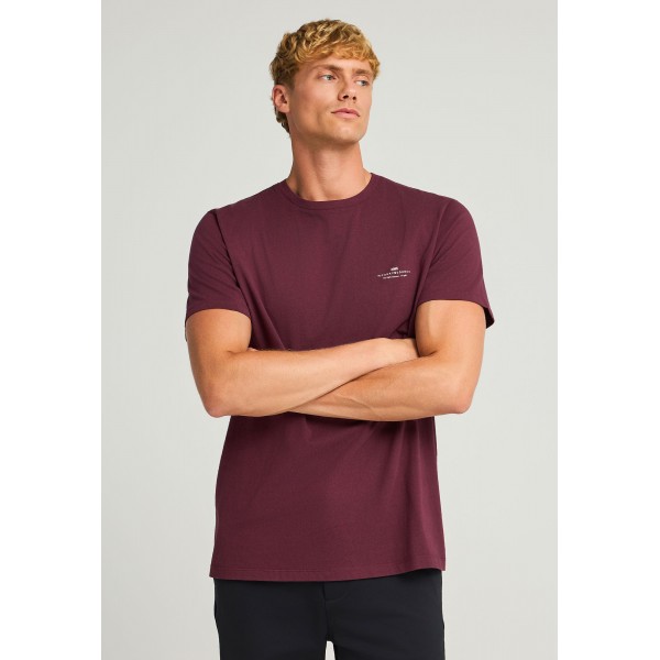 Funky Buddha Ανδρική Μπλούζα Με Κοντό Μανίκι Basic (FBM012-001-04-MERLOT)