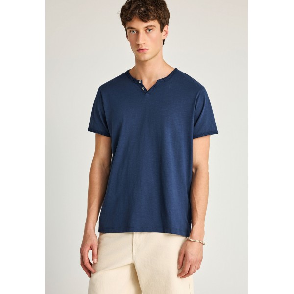 Funky Buddha Ανδρική Μπλούζα Κοντό Μανίκι Basic (FBM013-004-04-NAVY)