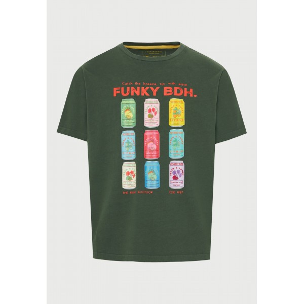 Funky Buddha Ανδρική Μπλούζα Κοντό Μανίκι Και Τύπωμα (FBM013-040-04-BISTROT-GREEN)