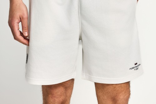 Funky Buddha Printed Logo Βερμούδα Αθλητική Ανδρική (FBM013-054-03-OFF-WHITE)