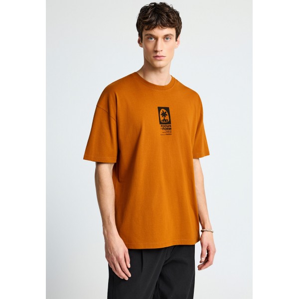 Funky Buddha Print On The Back Oversized T-Shirt Ανδρικό (FBM013-056-04-SPICY-PUMPKIN)