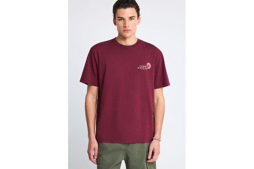 Funky Buddha Print On The Back T-Shirt Ανδρικό (FBM013-087-04-BURGUNDY)