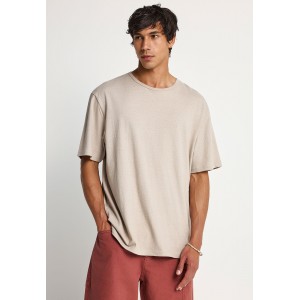 Funky Buddha Ανδρική Μπλούζα Κοντό Μανίκι Basic (FBM013-310-04-FOG)